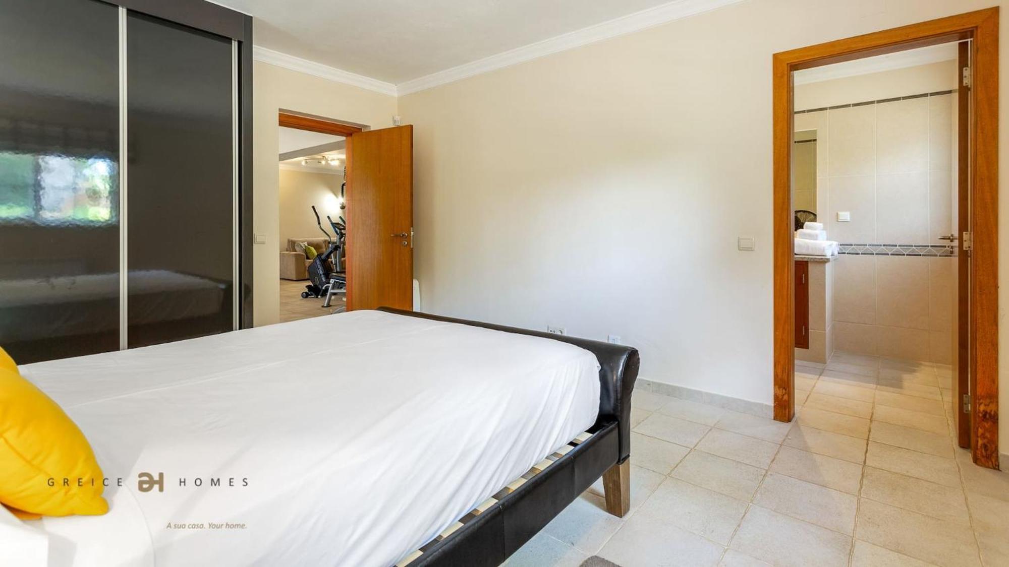 Villa Luxuosa Moradia V5 Em - Greice Homes *