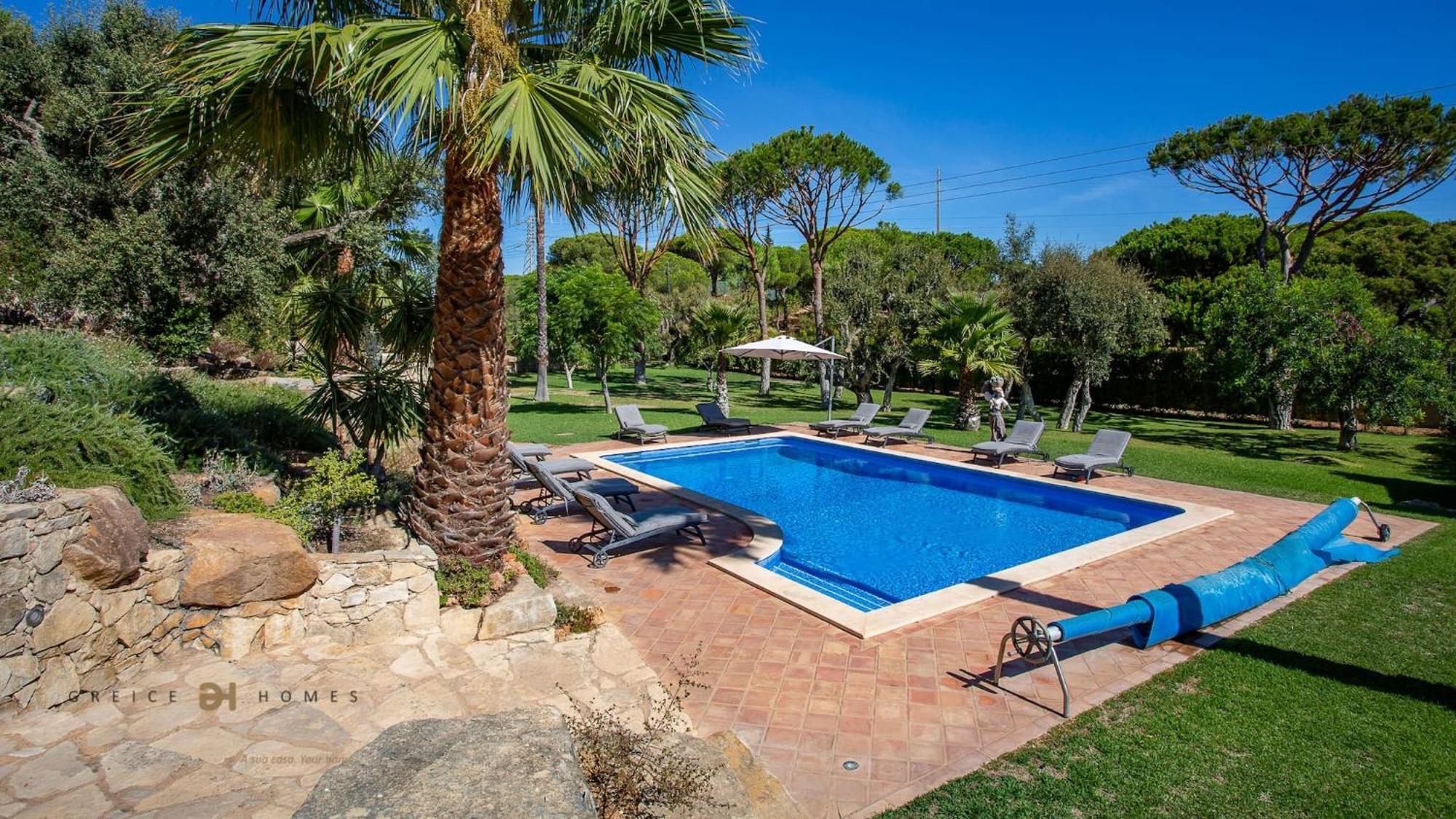 Villa Luxuosa Moradia V5 Em - Greice Homes *
