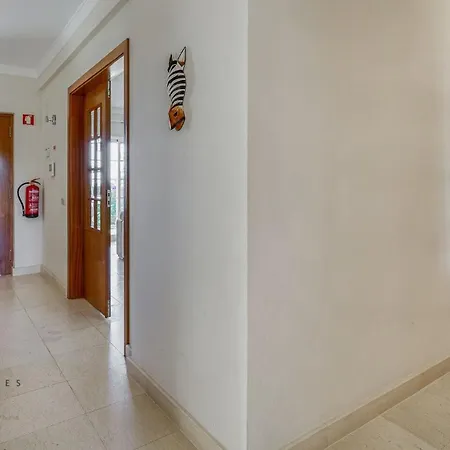 Luxuosa Moradia V5 Em Quarteira - Greice Homes Exterior photo